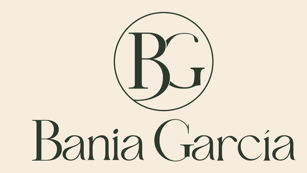 Logo principal de Banía García Benítez en vertical